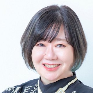 占い屋花先生